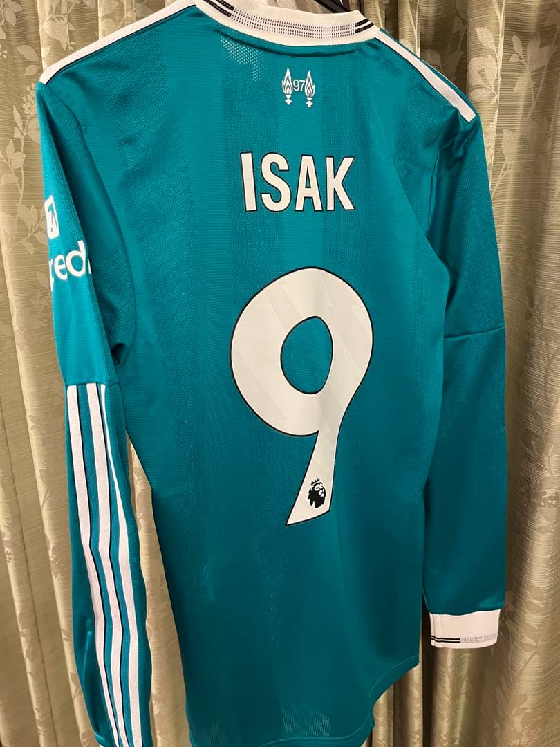 【新品未使用】リヴァプール 3rd 長袖オーセンティック L イサク