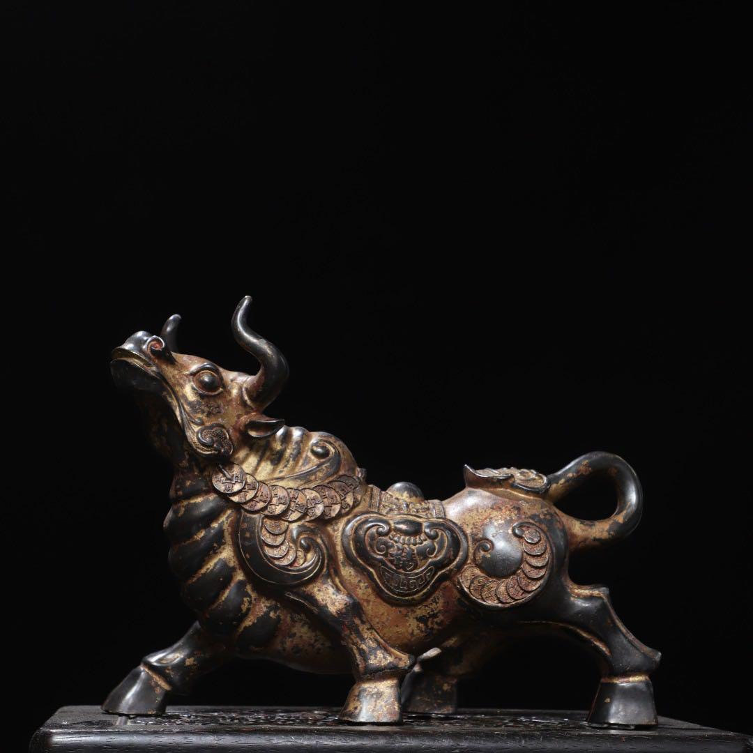 旧蔵　牛の彫刻　銅製　富貴　幸運　家業繁栄