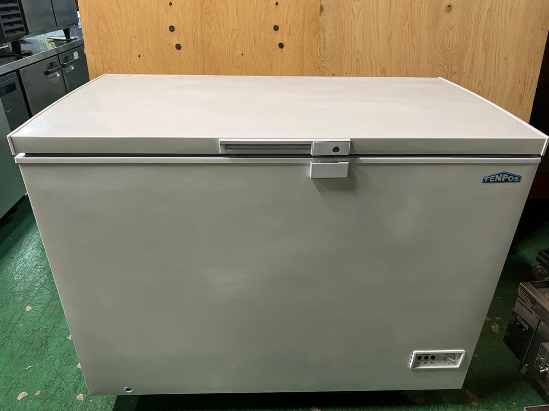 2023年 テンポス冷凍ストッカー 282L ③