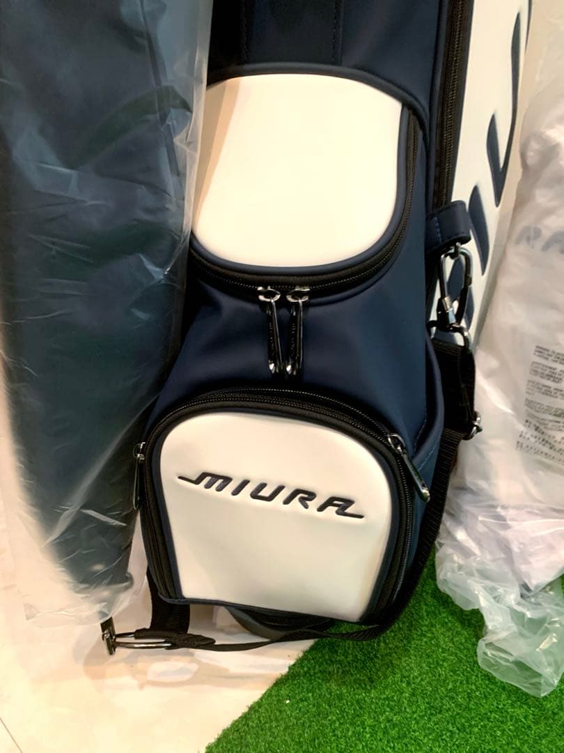 希少　完売　新品未使用　三浦技研　ミウラ　スタンド　キャディバッグ