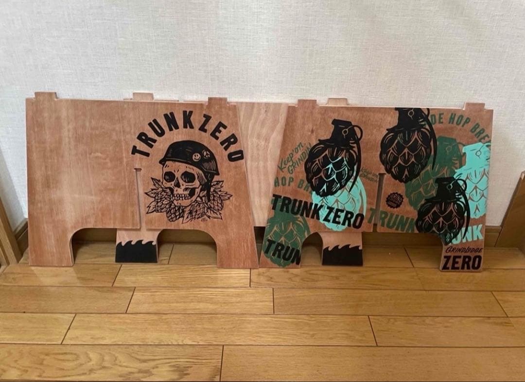 grind lodgeソーテーブル生刷り　多数　別売り専用ケース付き