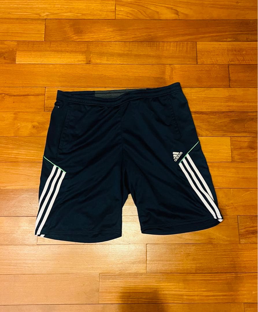 専修大学　サッカー部　3点セット(移動・ウェアセット)