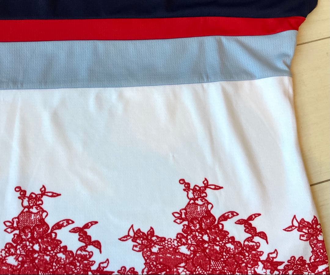 FILAフィラ＊紺×レッドのプリーツスコートと刺繍アレンジ美シルエットトップス