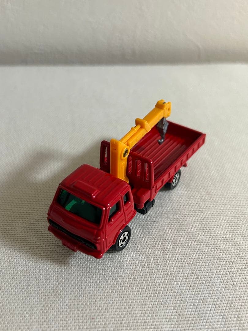 トミカ 日本製 スーパーギフト 黒箱 80 日産ディーゼル コンドル