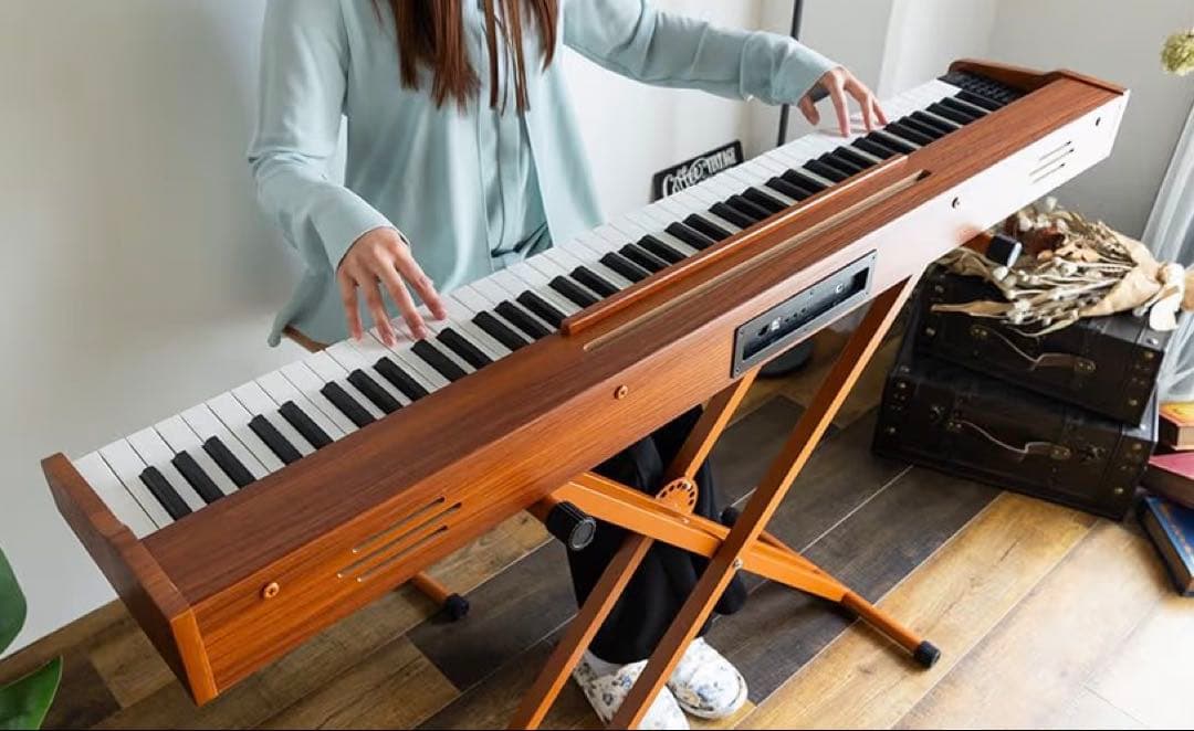 CARINA カリーナ　電子ピアノ88鍵　ペダル付