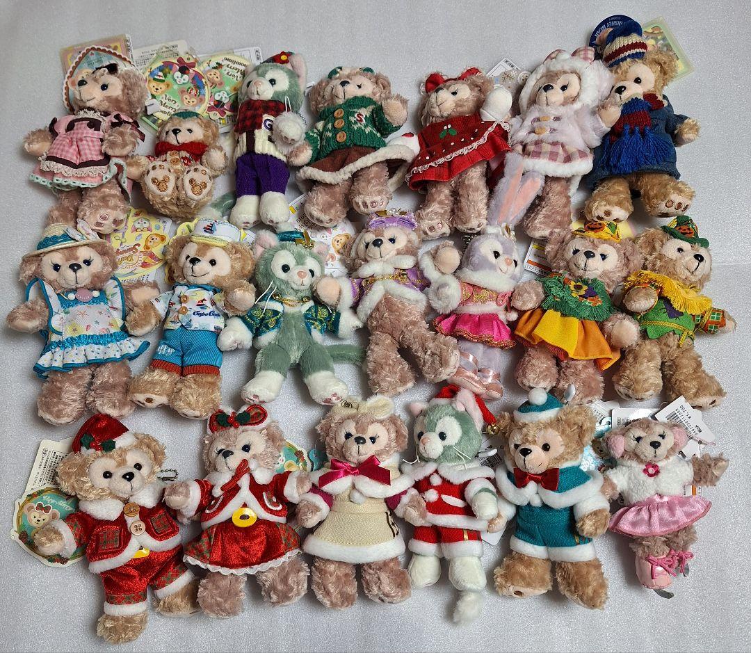 ダッフィー　ぬいぐるみバッジ　20点セット　まとめ売り　クリスマス他　ディズニー