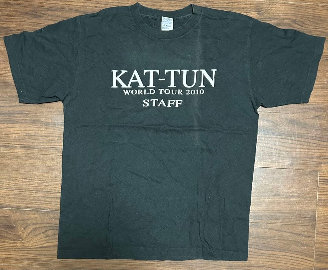 KAT-TUN WORLD TOUR 2010 STAFF限定Tシャツ 非売品