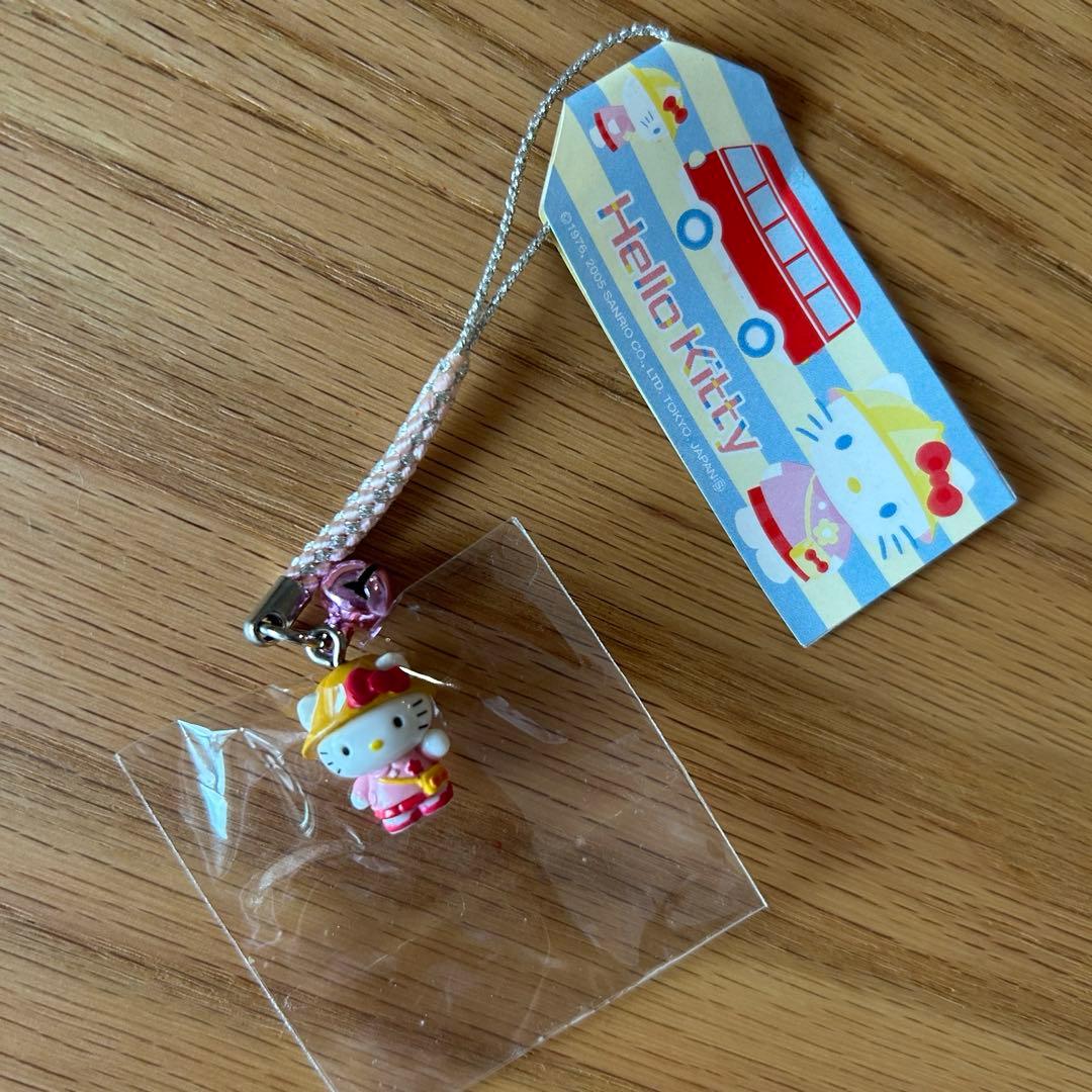 【激レア】ご当地キティ　根付けストラップ　幼稚園