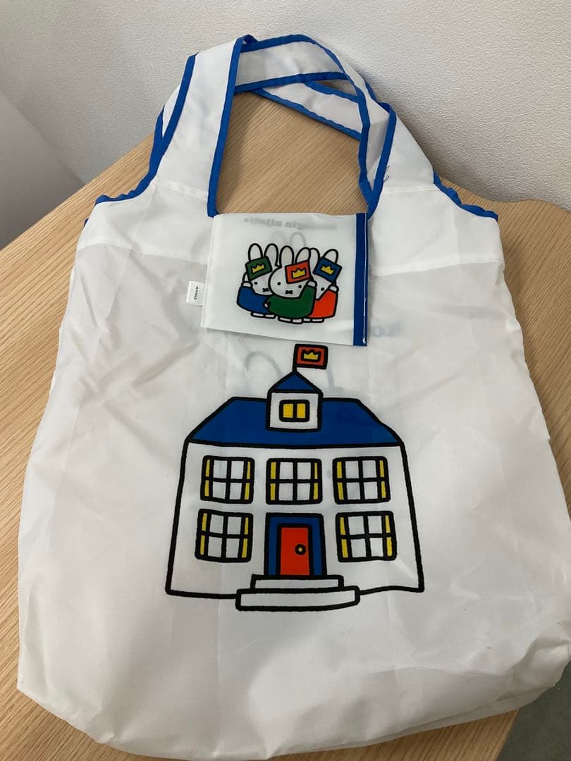 福袋　ミッフィー ファン必見！エコバッグ・書籍・雑貨セット