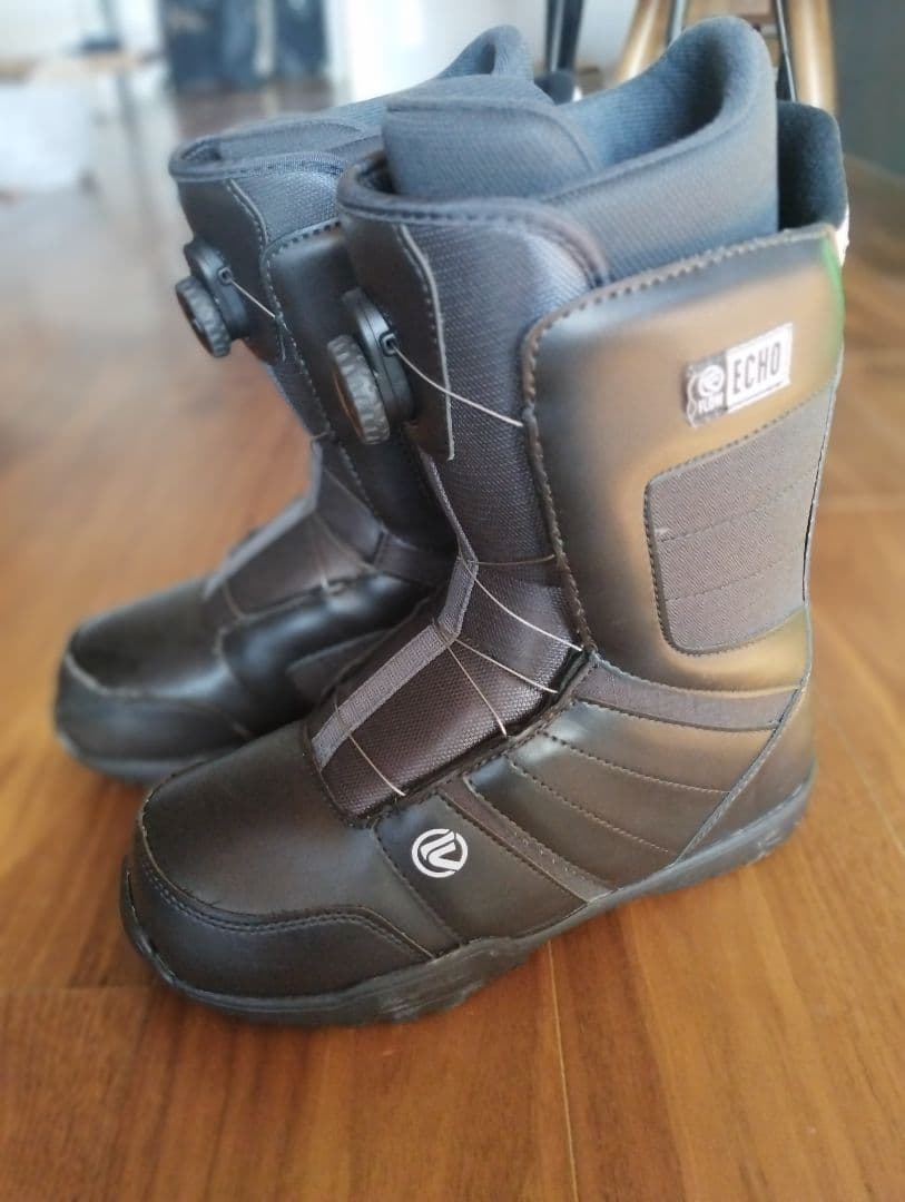 ECHO スノーボードブーツ ブラック　24.5センチ
