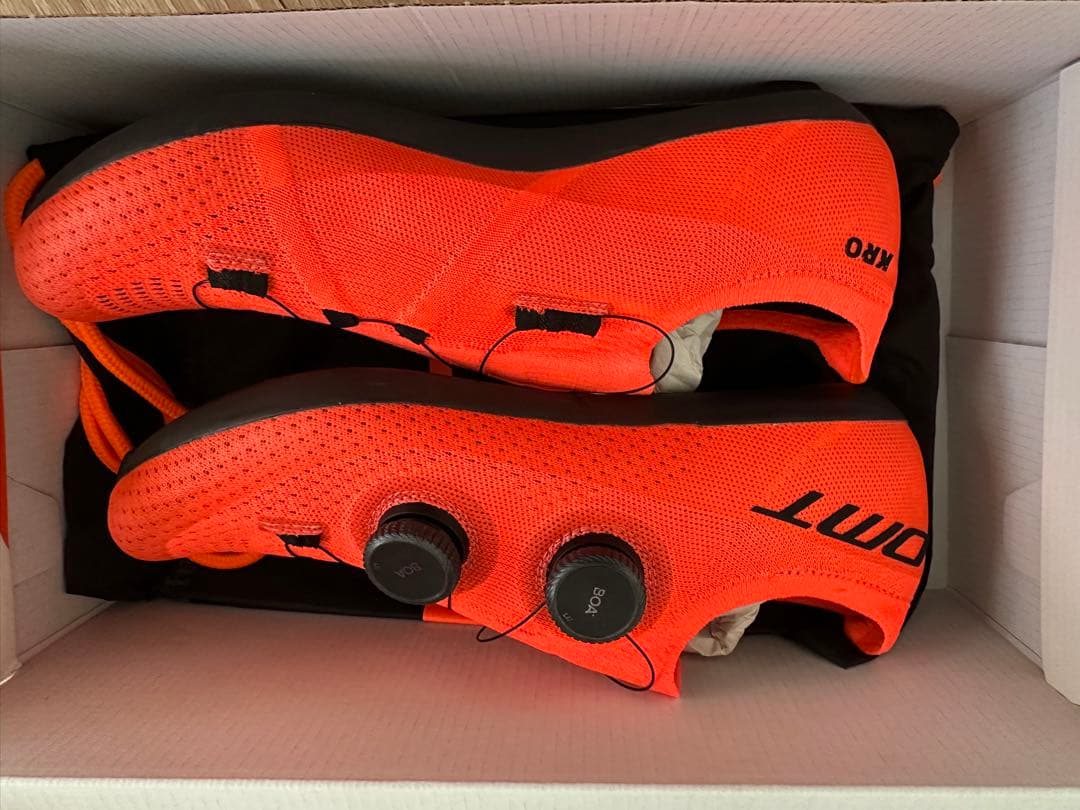 DMT KR0 オレンジ サイクリングシューズ 41