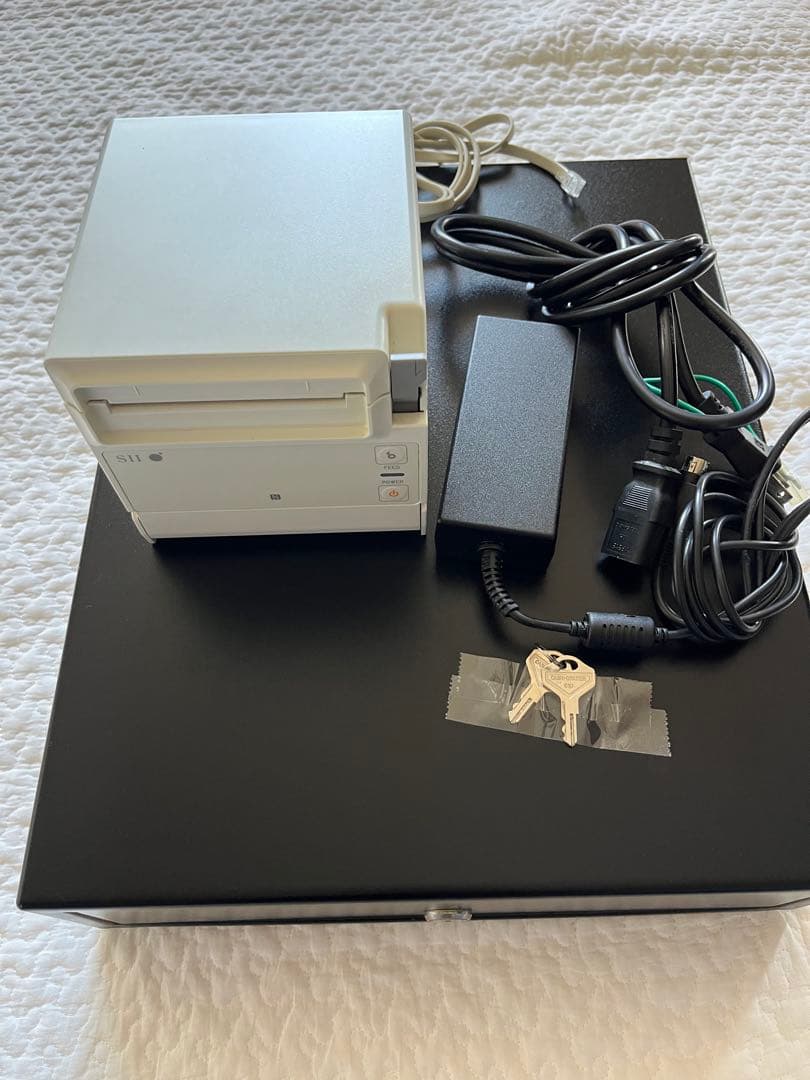 サーマルプリンターRP-F10、電源アダプター、キャッシュドロア、鍵付き