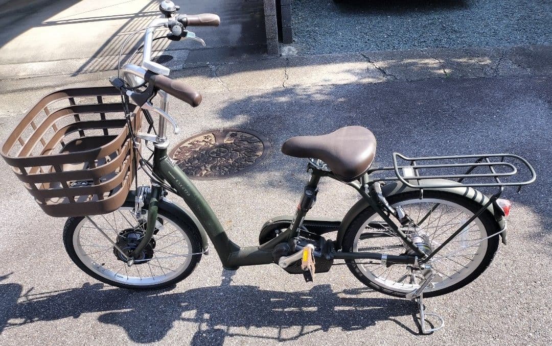 ブリヂストン 電動アシスト自転車　 ラクット20インチ　 2023年12月購入