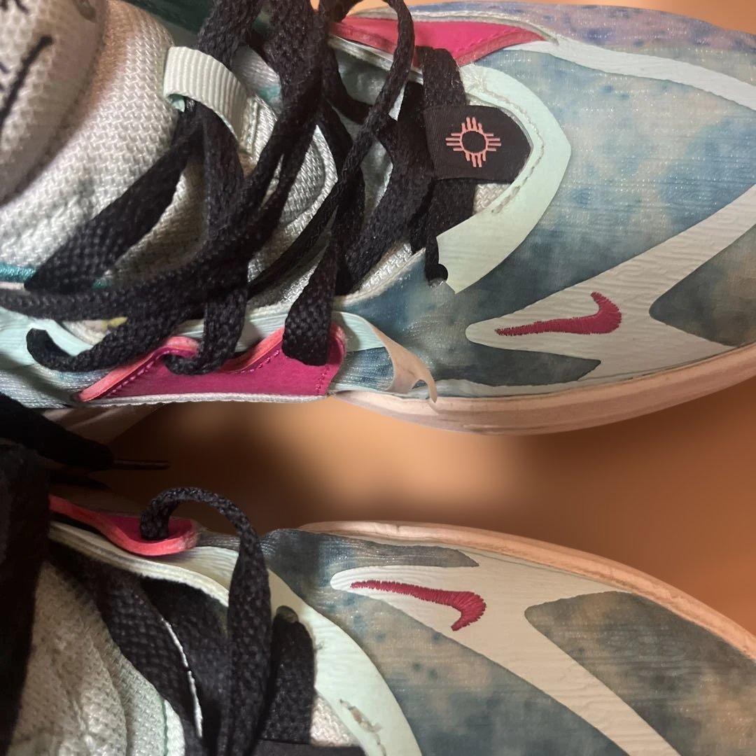 Nike カイリーロー5