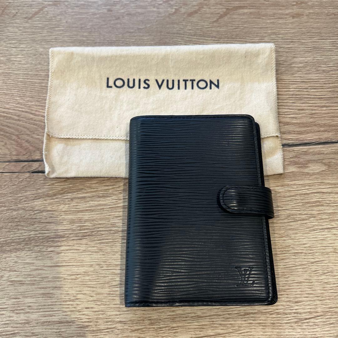 ルイヴィトン　エピ　手帳カバー