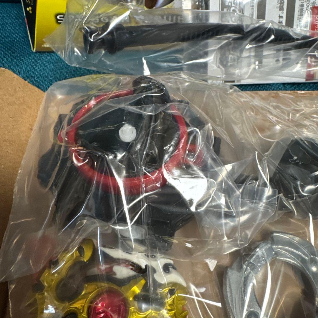 ベイブレードバースト B-100 スプリガンレクイエム.0.Zt レアカラー 黒