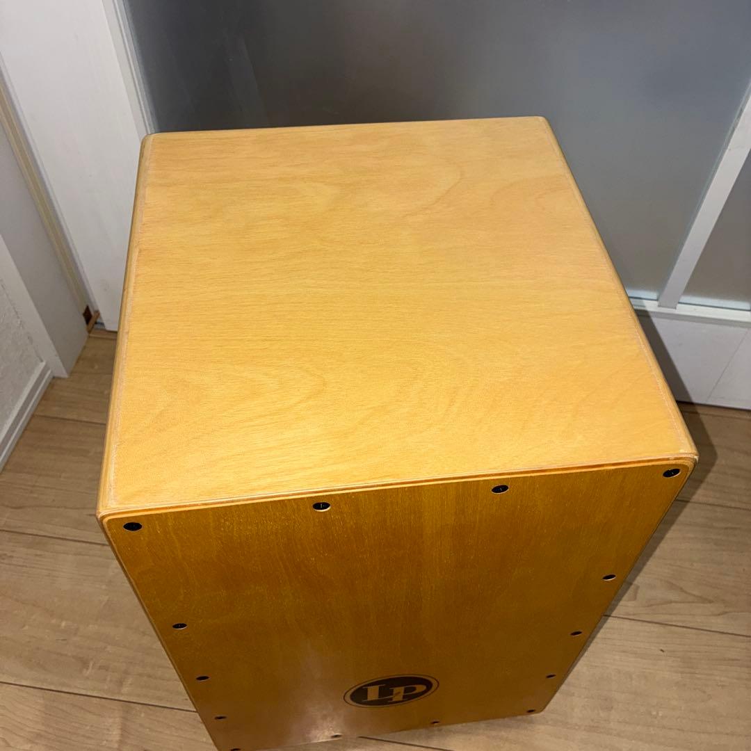 極美品です　 LP\"Aspire\"/LPA1331 カホンです　いい音です