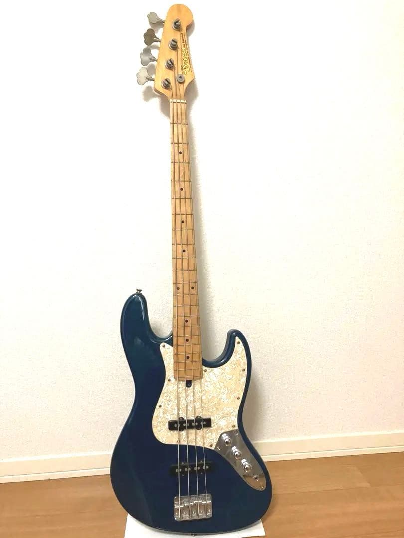 Brianエレキベース ブライアン　byBacchus アルダー　ジャズベース