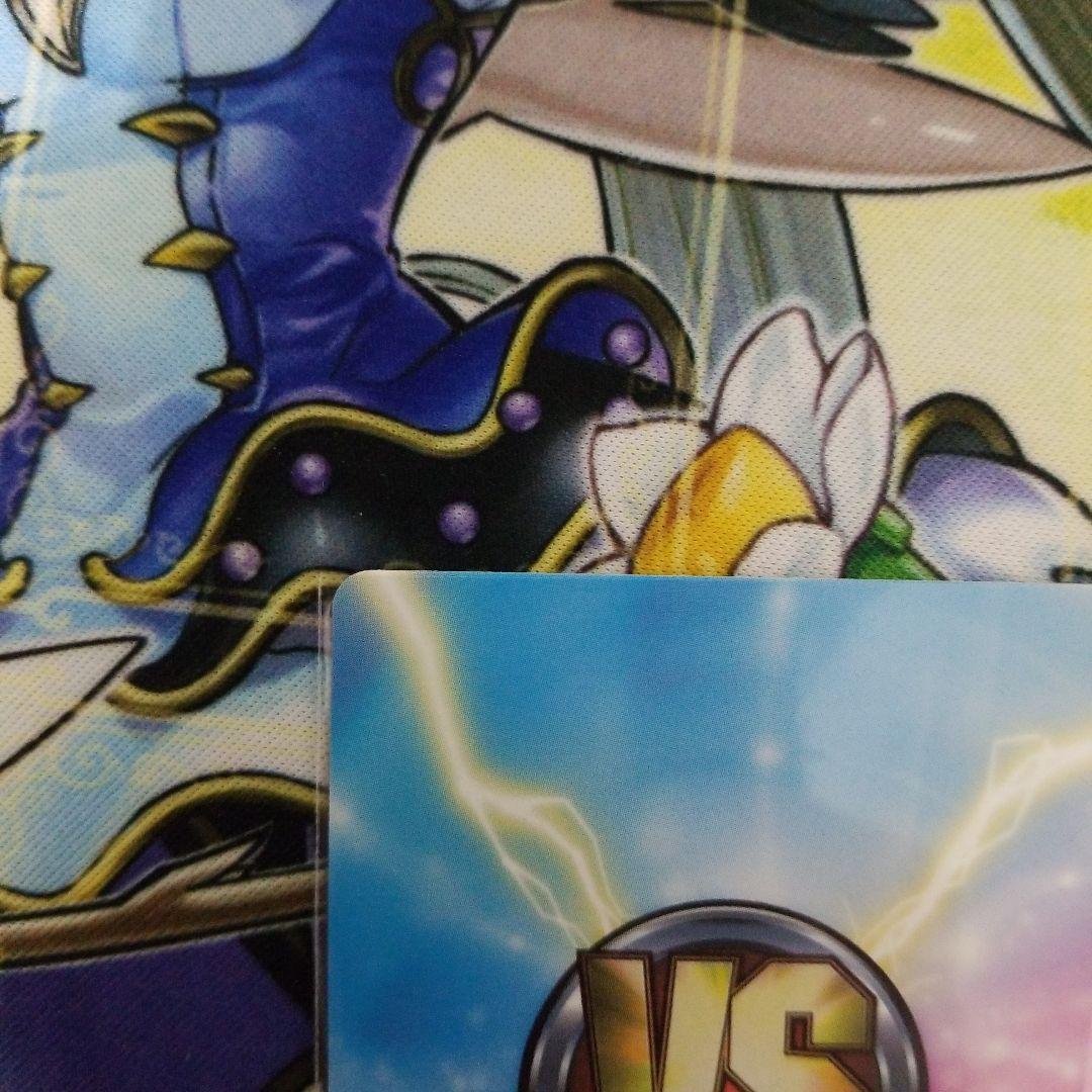 ヴィクトリースパーク　ピースサイン　ニャル子　 サイン