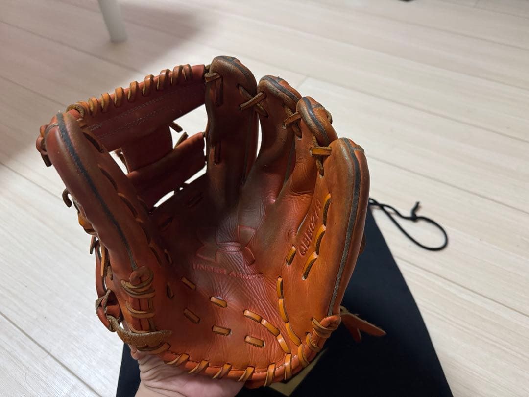 Under Armour I WILL 軟式内野手用グローブ 収納袋付き