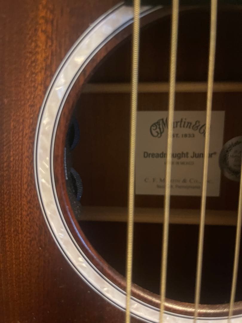 美品Martin マーティン　ドレッドノート Jr エレアコ　DJR10E