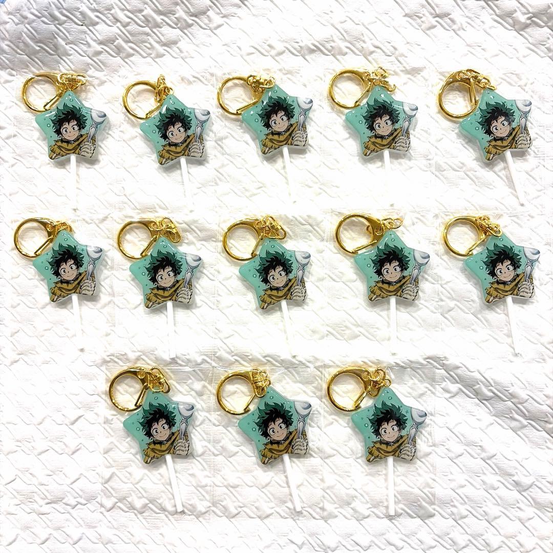 ヒロアカ　緑谷出久　デク　キャンディ風キーホルダー　カップケーキ