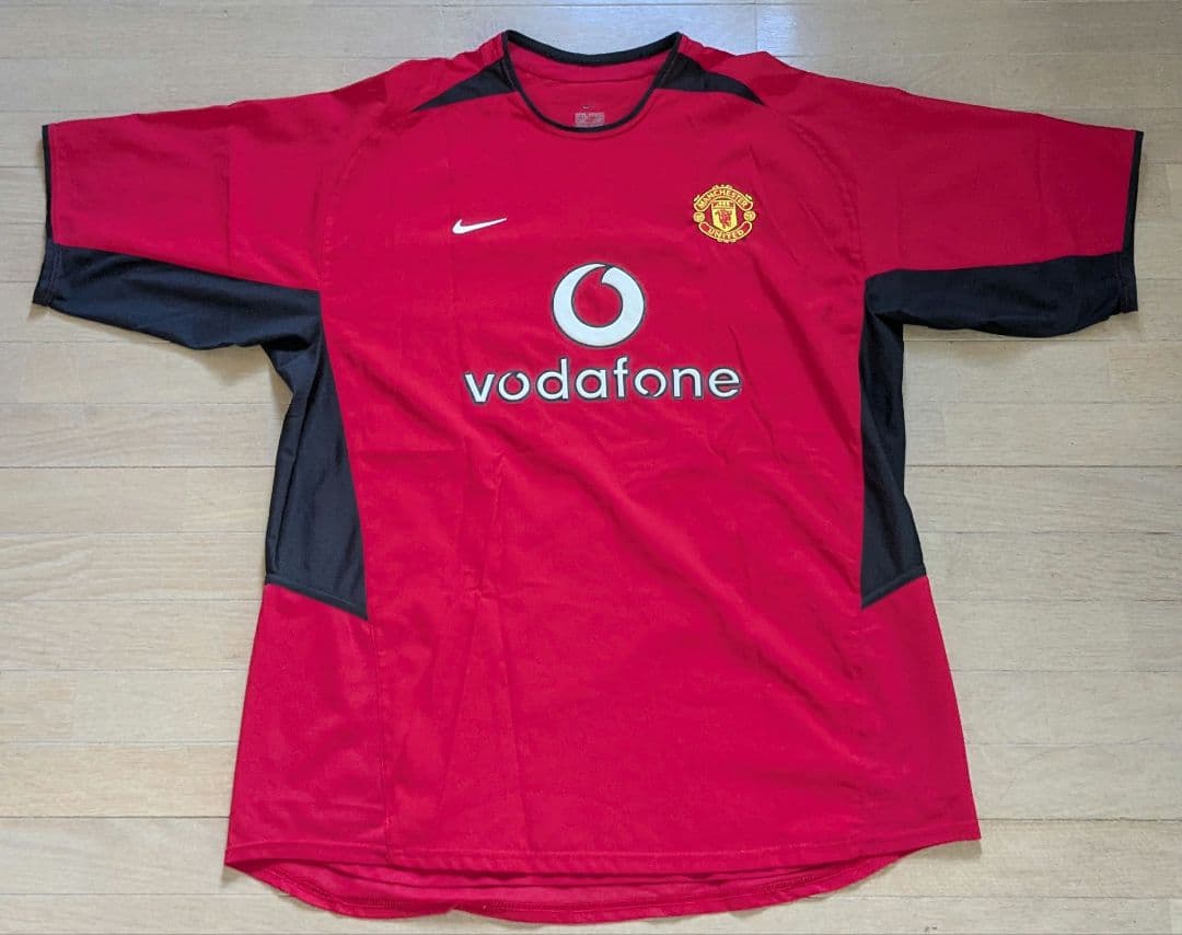 マンチェスターユナイテッド　ユニフォーム　 シャツ　ベロン