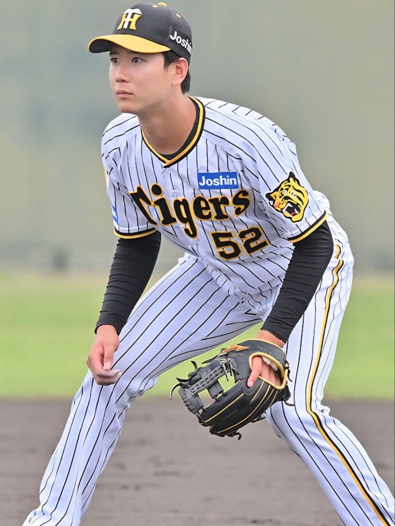 山田脩也52☆阪神タイガース・2024年 ユニフォーム☆Lサイズ