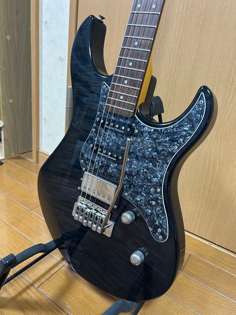 YAMAHA PACIFICA 612v Ⅱ FM