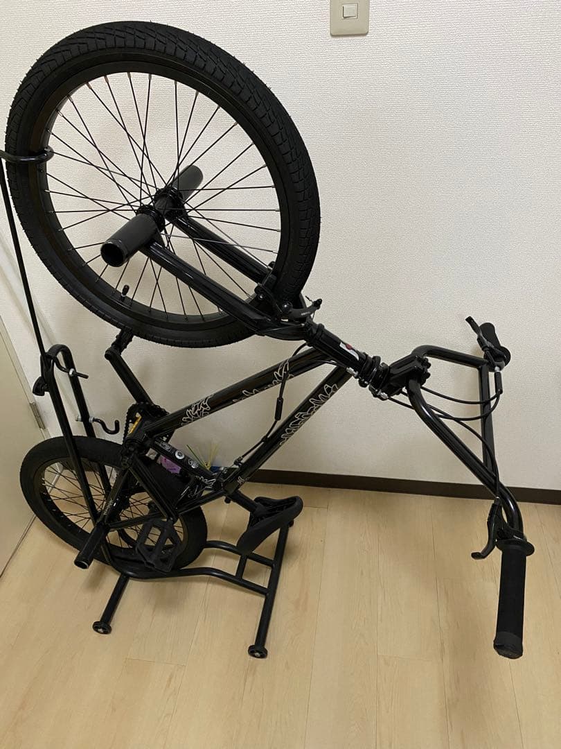 NOUS2022 STORY GLOSS BLACK BMX 20インチ