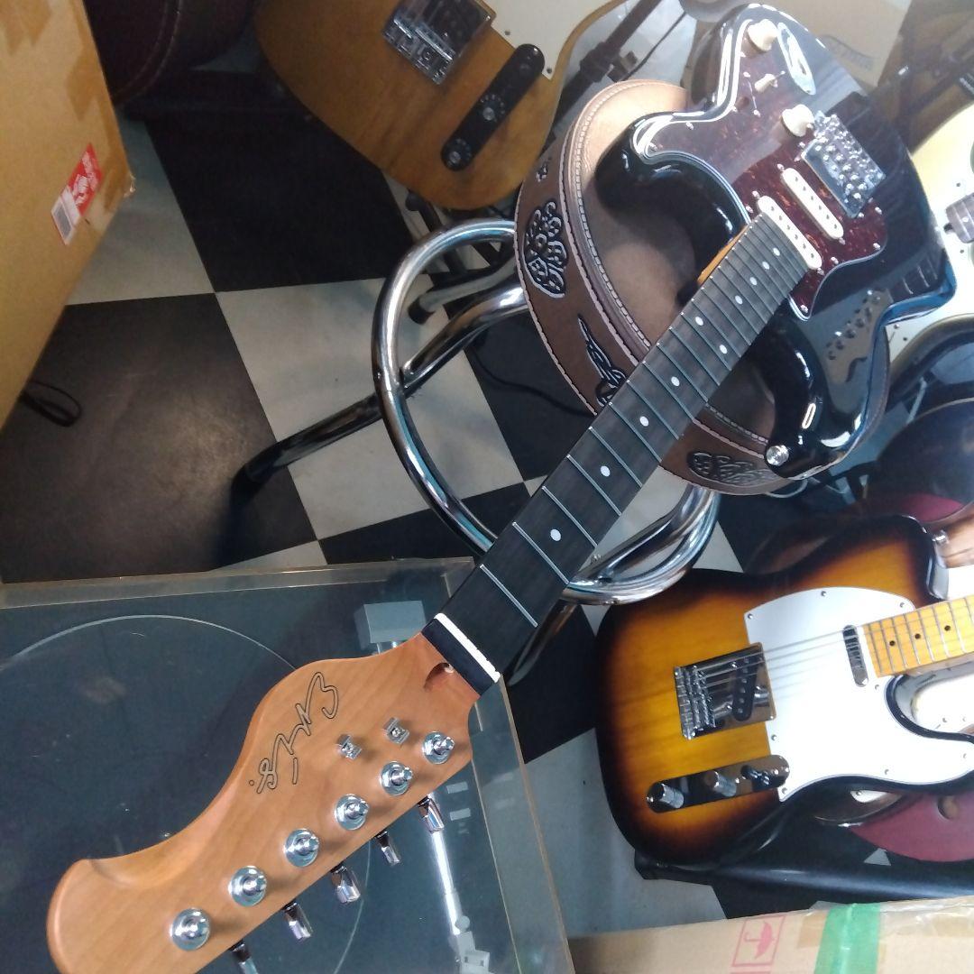 ストラトタイプ、エレキギター！