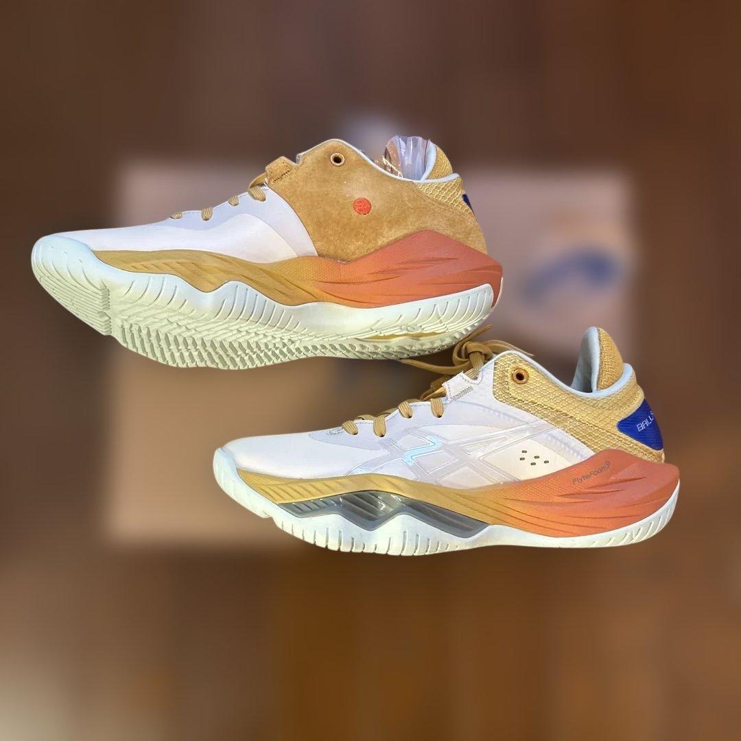 ボーラホリック asics コラボシューズ ノヴァサージロー