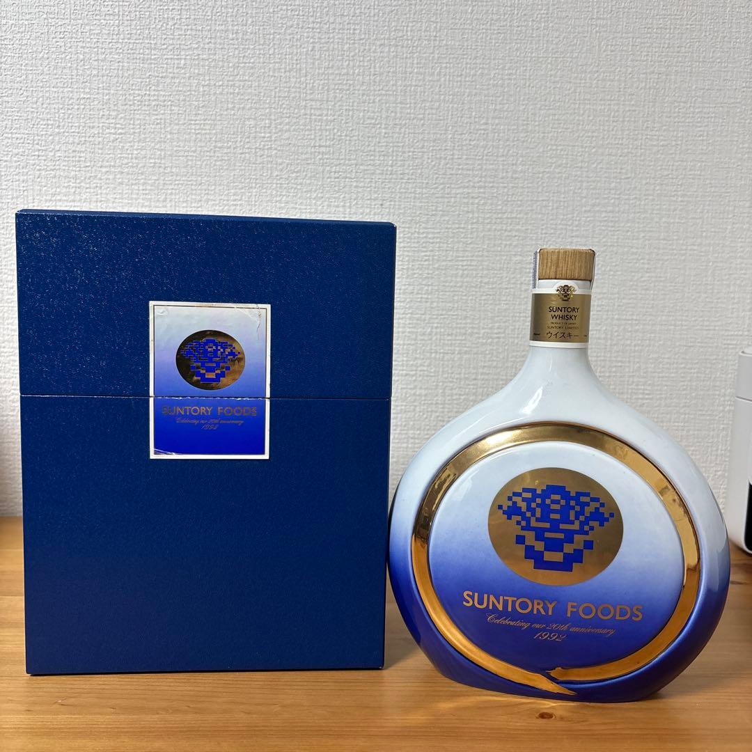 サントリーウイスキー　飛翔　陶器ボトル　佐治敬三 有田焼　箱付　未開封