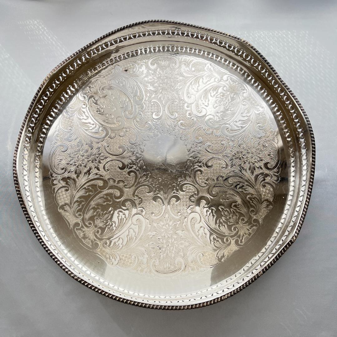 【英国】 透かしのギャラリートレー 41cm　 クロウフット 大盤！！