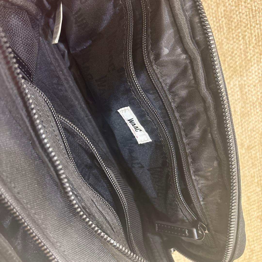 WAAC ゴルフ　ブラック ダブルジッパーバッグ