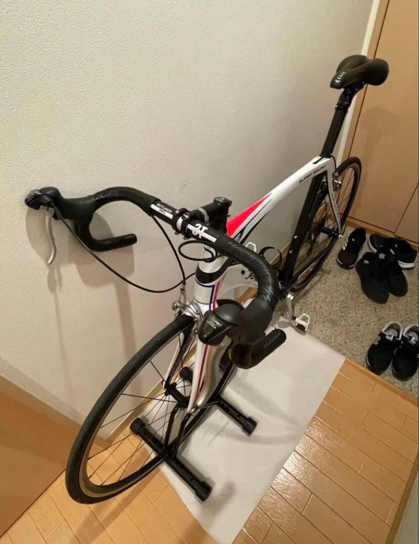 【美品】ロードバイク フルカーボン