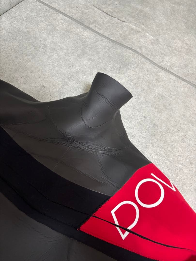 DOVE ダブ　フルスーツ　ウエットスーツ　カスタム