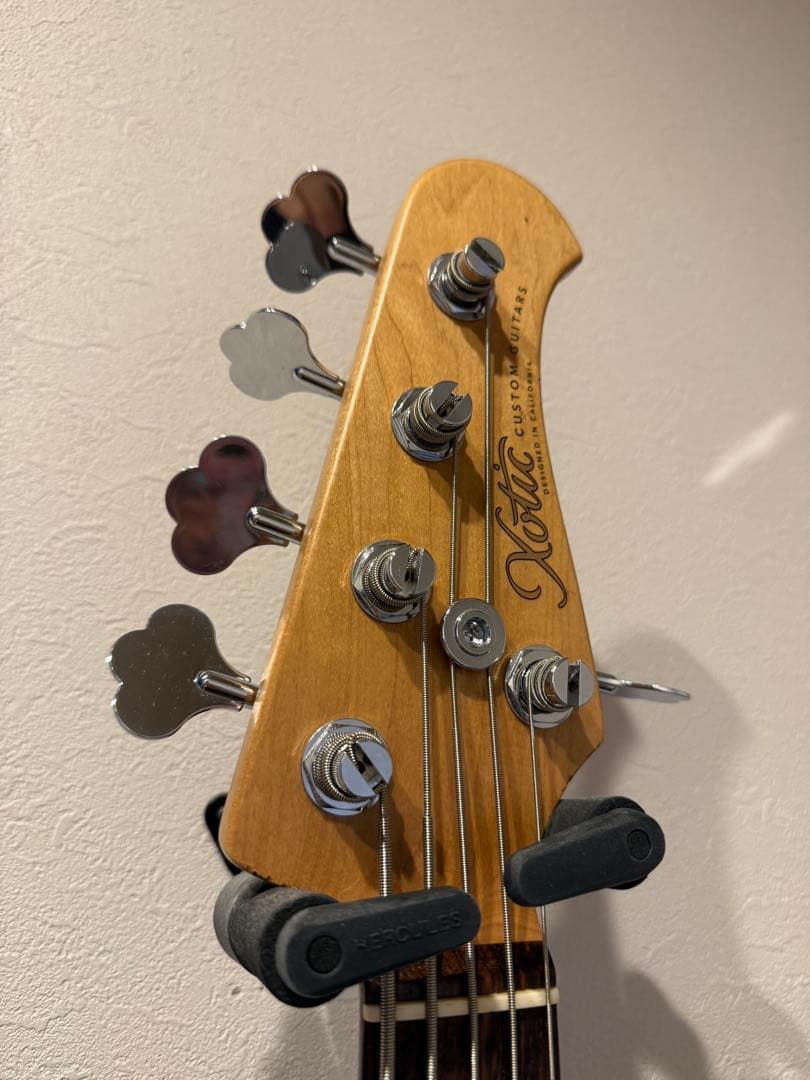 ベース Xotic XJ-1T 5st Heavy Aged