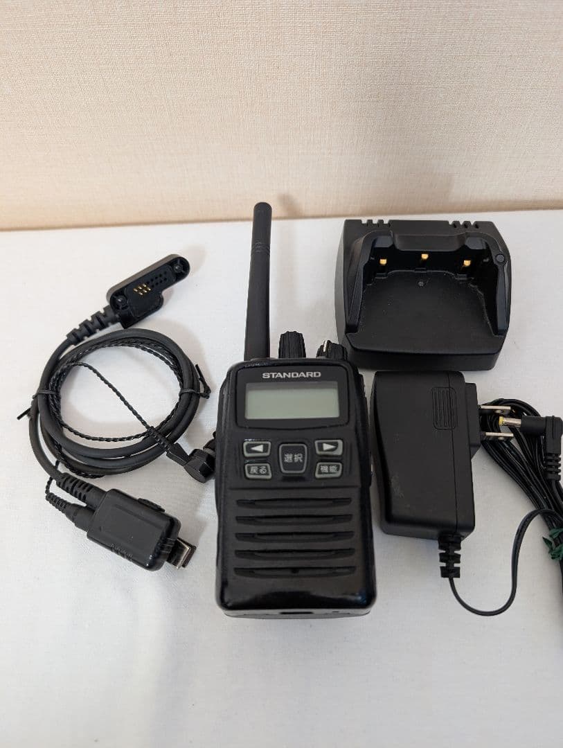 スタンダード デジタル簡易無線機 登録局 トランシーバー VXD20 イヤホン付