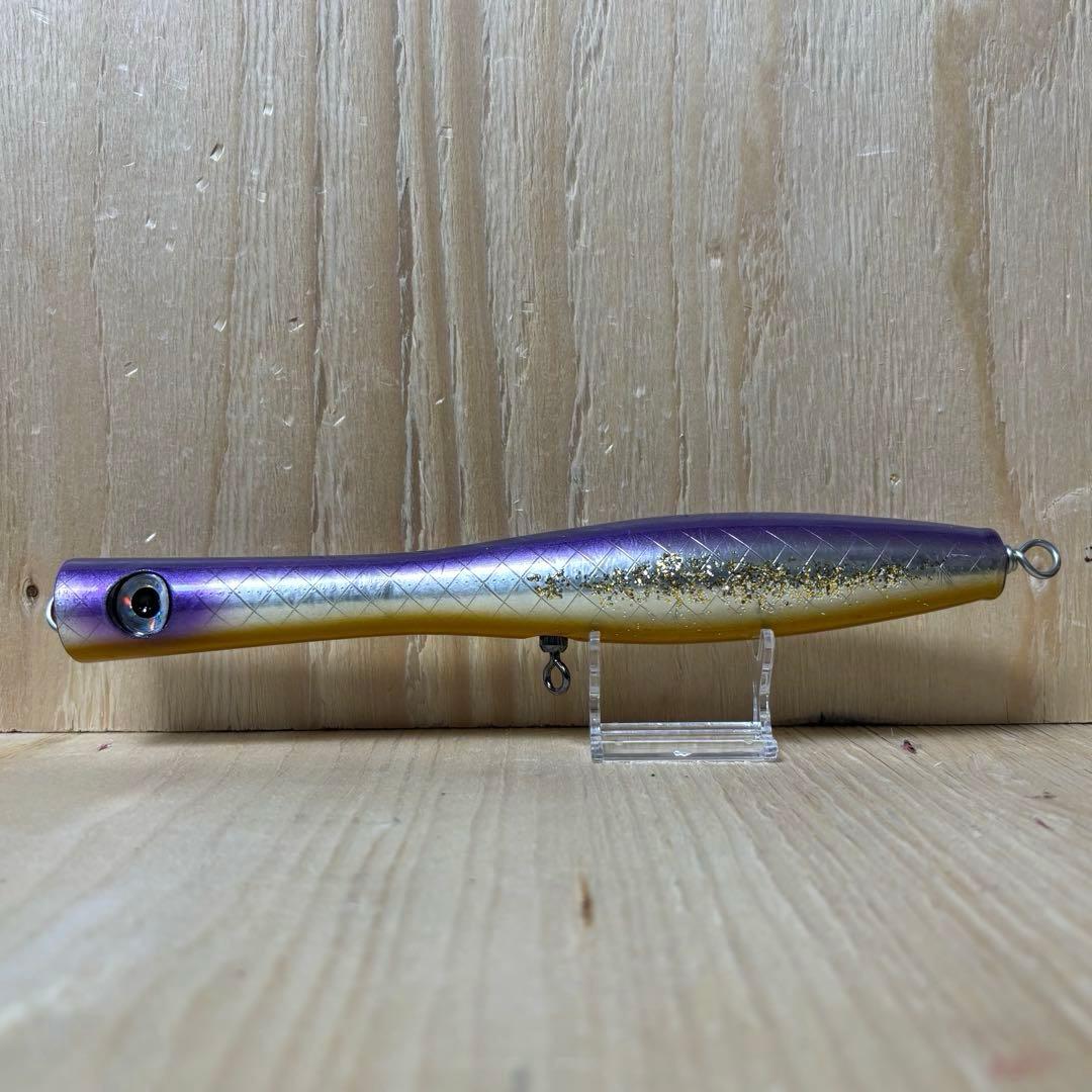 マギーガーラ　ペンシルポッパー