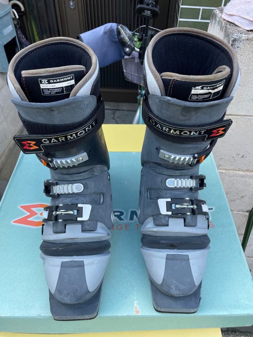 Garmont テレマーク用スキー用ブーツ 3グレー