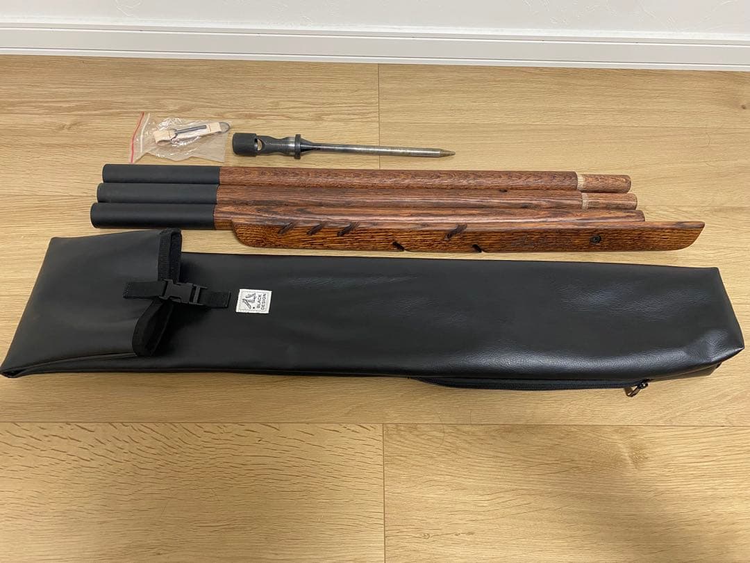 black design ブラックデザイン シダレザクラ