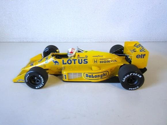 300ZX-hideさん専用 MINICHAMPS 1/18 ロータス 99T