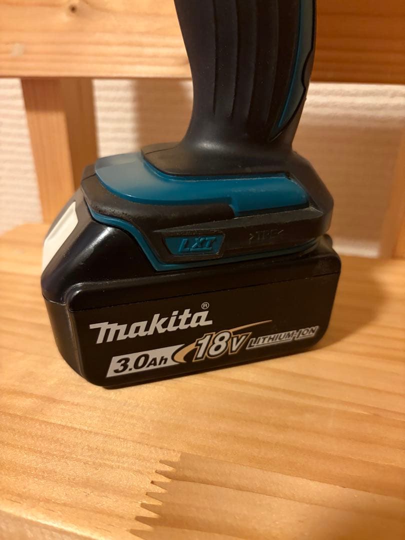 Makita マキタ ML801 充電式LEDワークライト