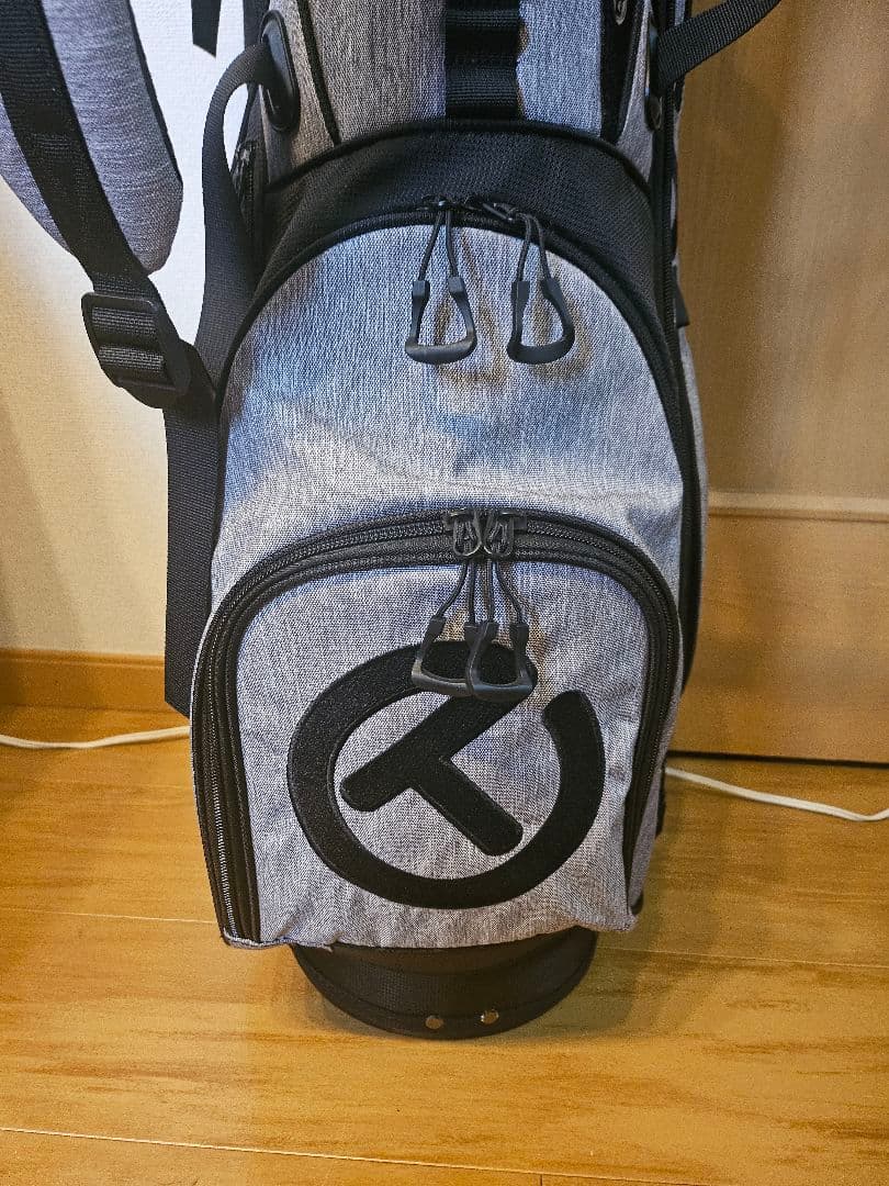 スタンド式ゴルフバッグ グレー・ブラック