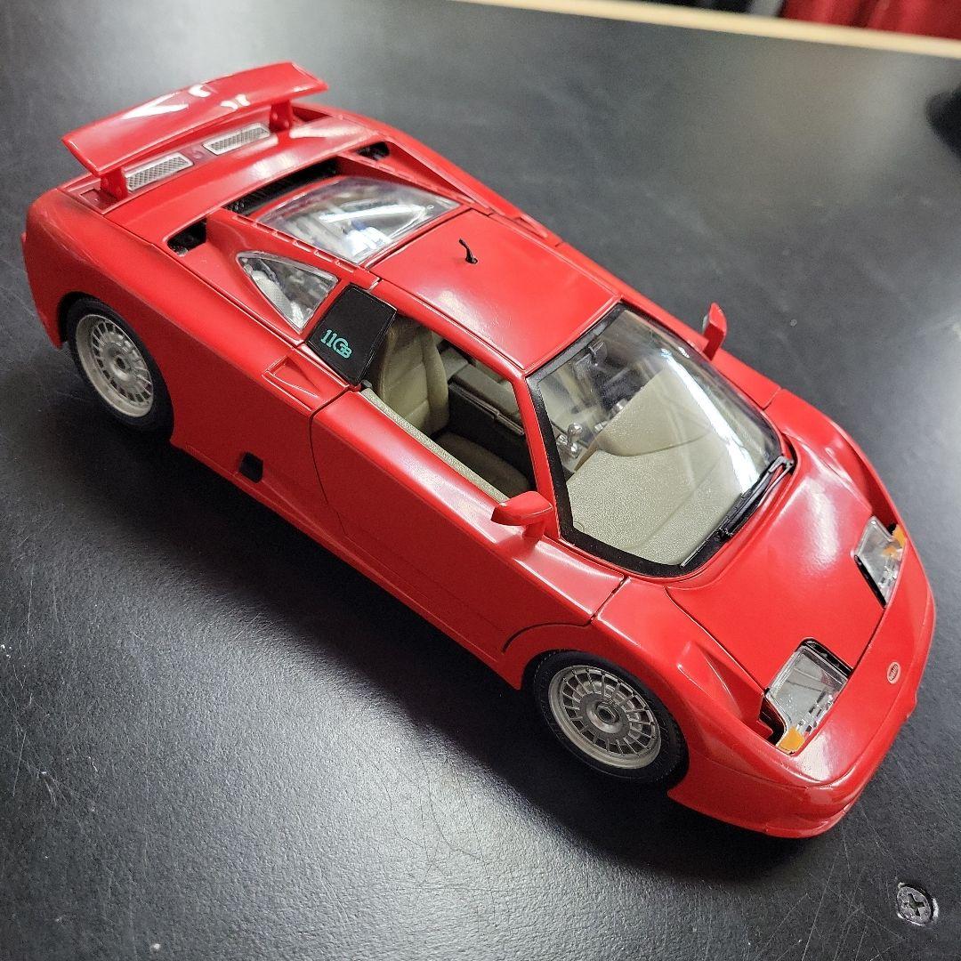 美品　ブガッティ　モデルカー 1/24 スケール　イタリア製希少