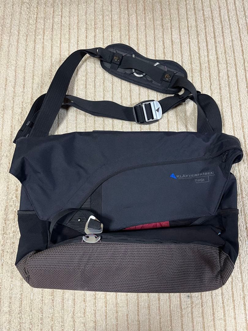 KLÄTTERMUSEN クレッタルムーセン　メッセンジャーバック