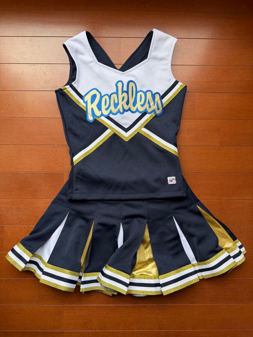 白百合女子大学　Reckless チアリーディングウェア セット