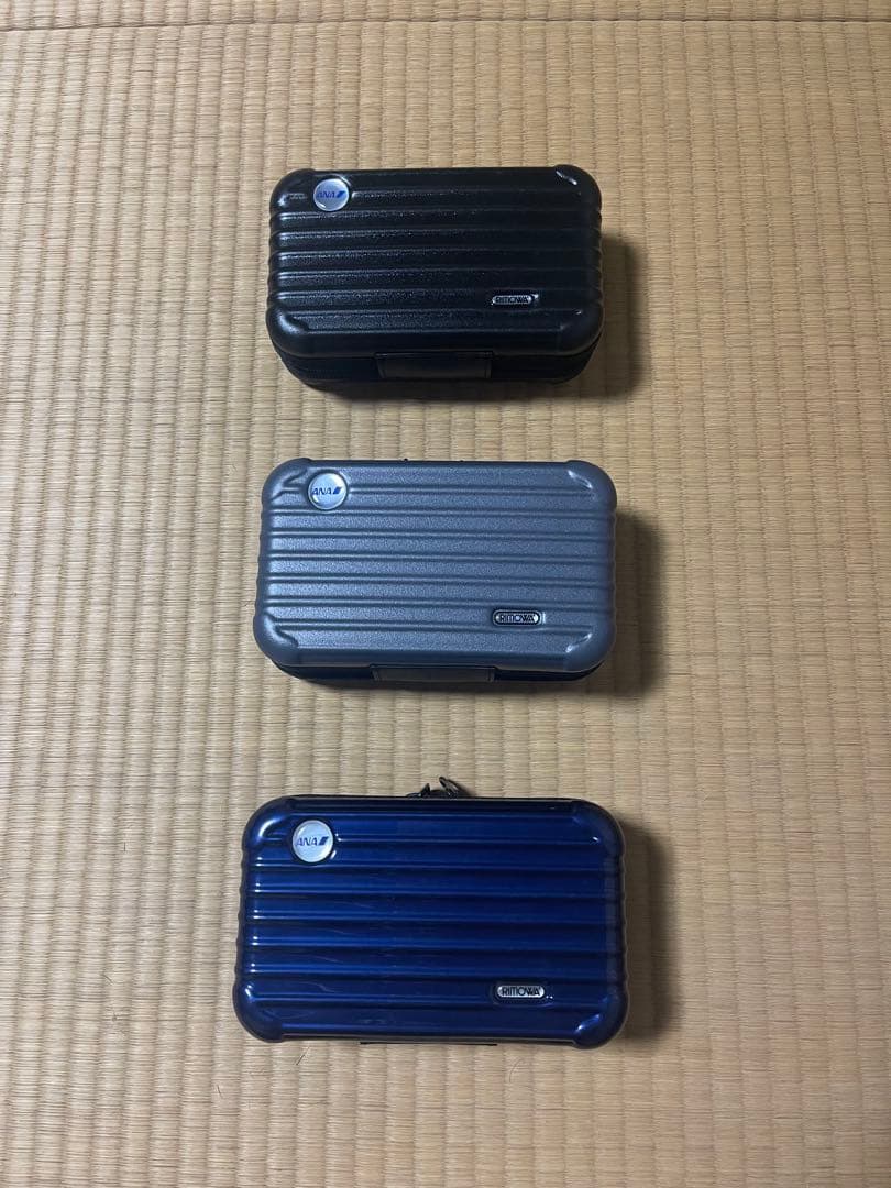 【希少】ANA リモワ ファーストクラス 旅行ポーチ 3個セット