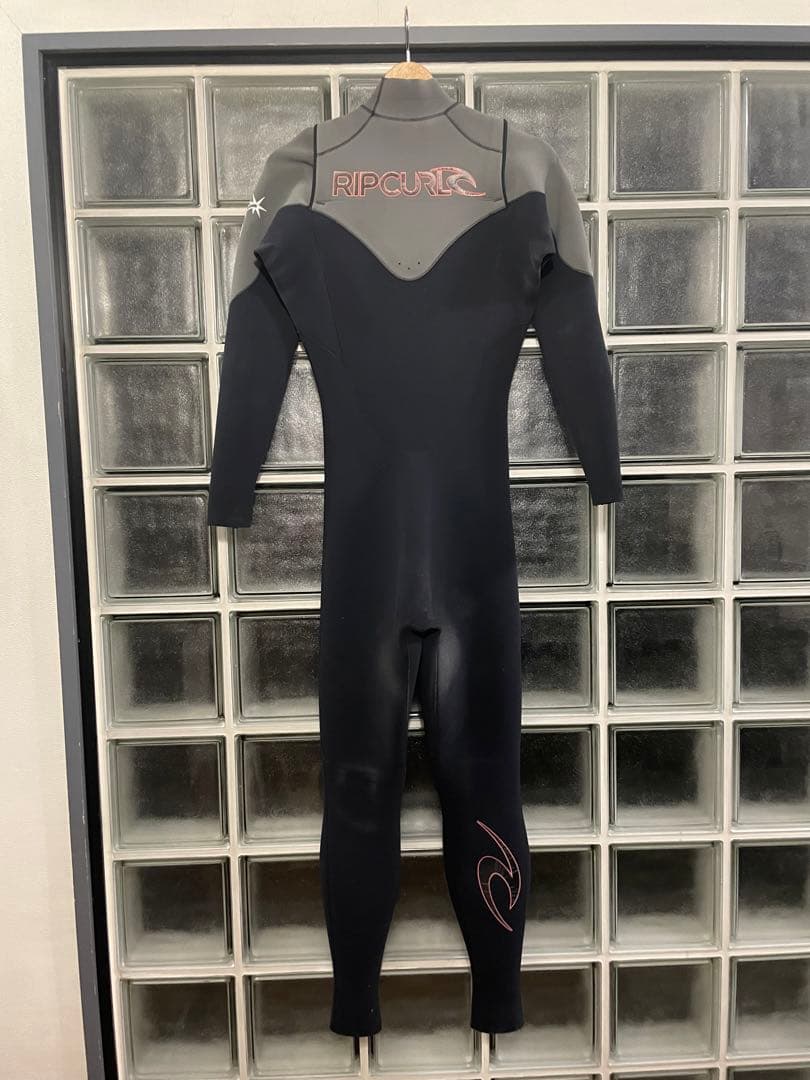 RIP CURLリップカールウェットスーツ　メンズ　 サーフィン　2mm×3mm